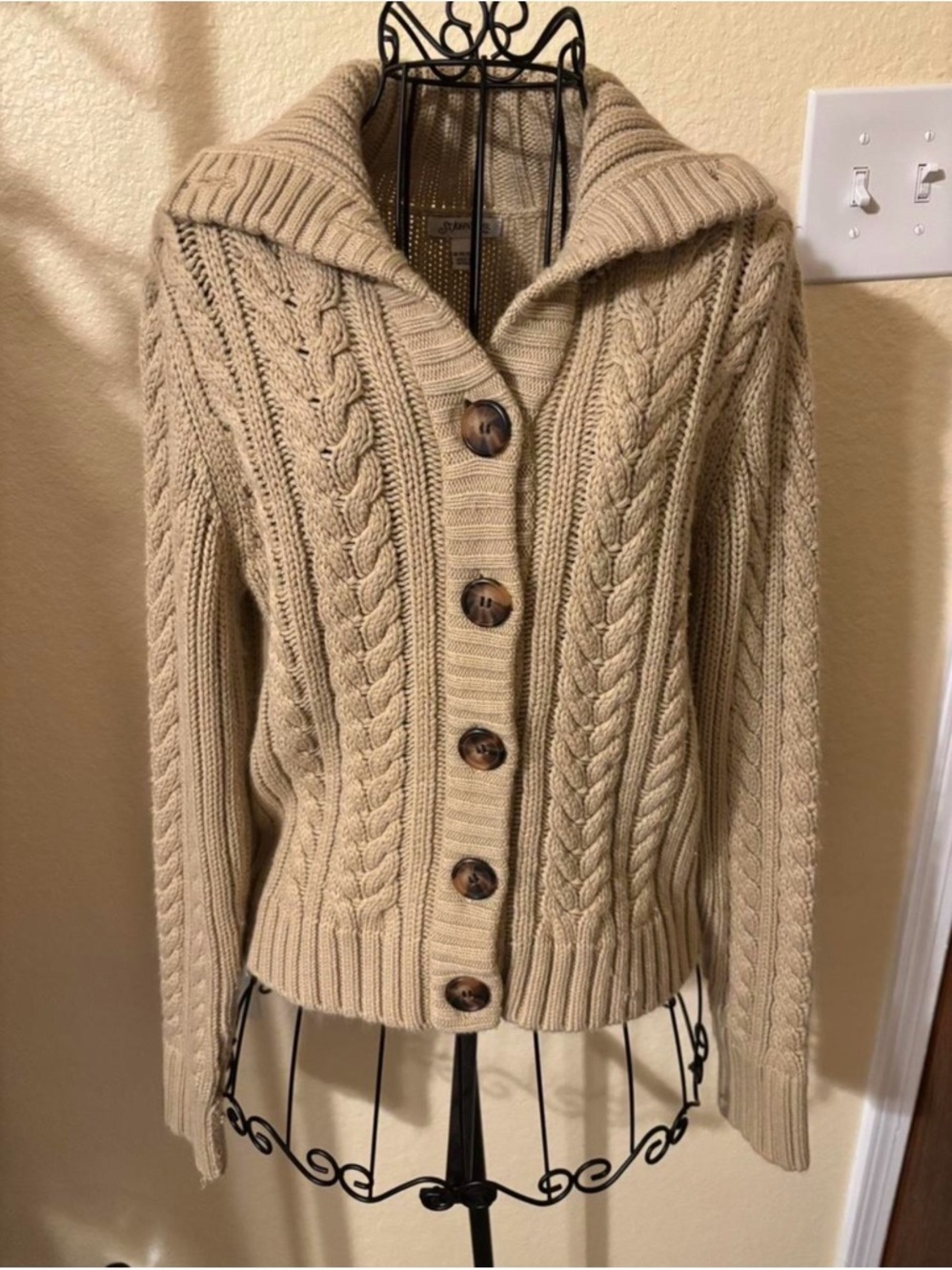 Women’s Y2K Tan Cable Knit Shawl Collar Cardigan Size Medium